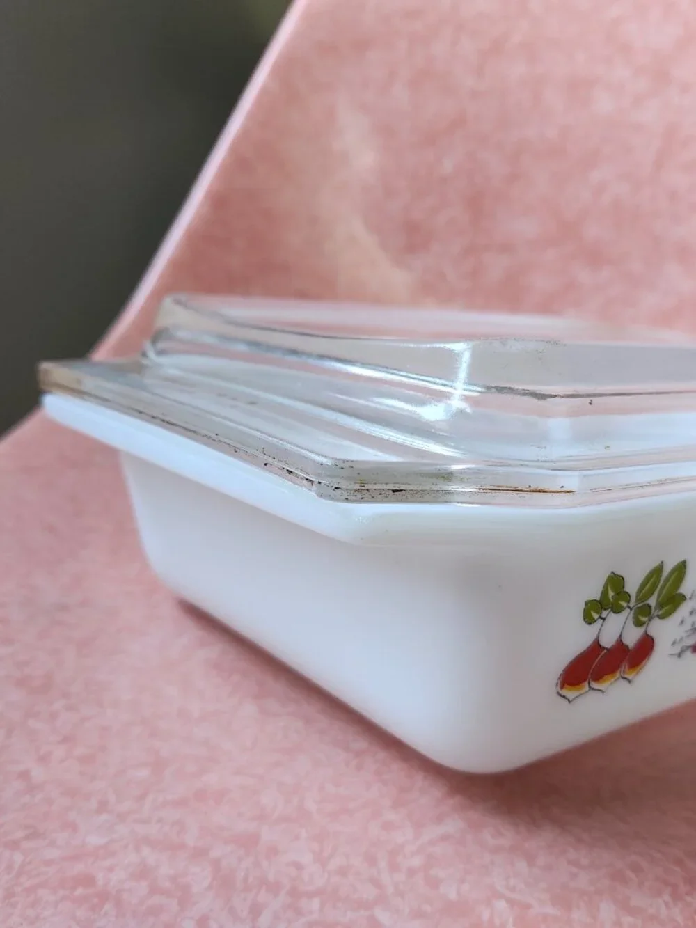 Pyrex j a j harvest vegetable casserole dish with lid